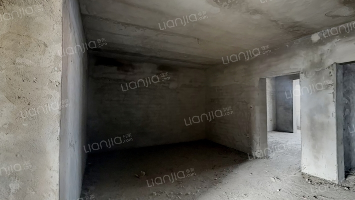 阳城公园商业步行街中段二手房实景图