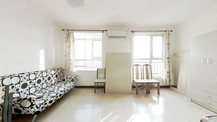 水岸荣华二手房实景图