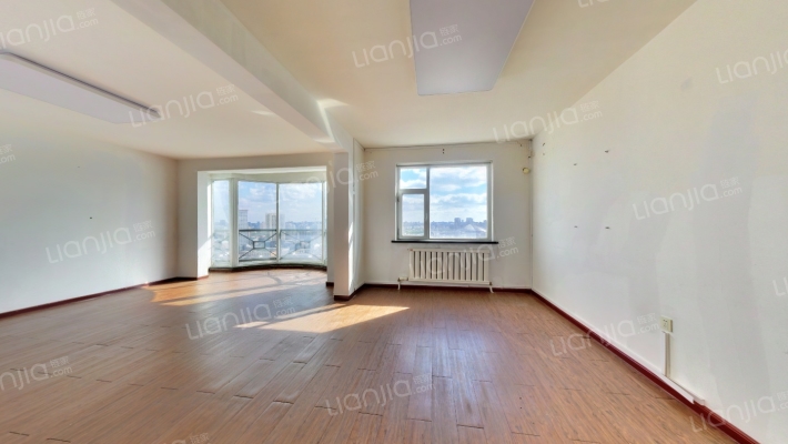 长春国际商务中心二手房实景图