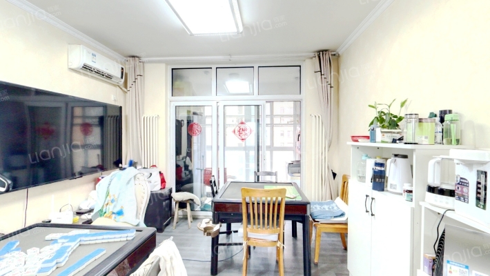 财信圣堤亚纳小区二手房实景图