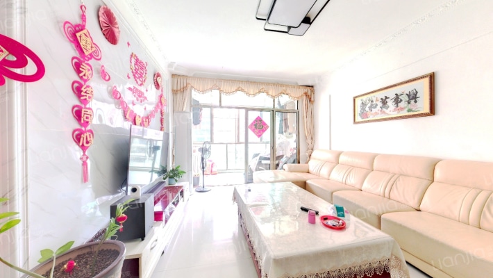 龙日花苑二手房实景图