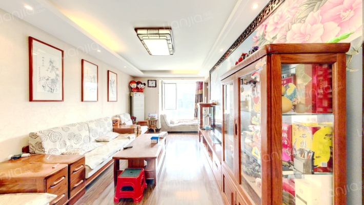 万科海云台二手房实景图