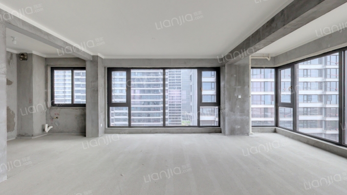 江辰汇南区二手房实景图