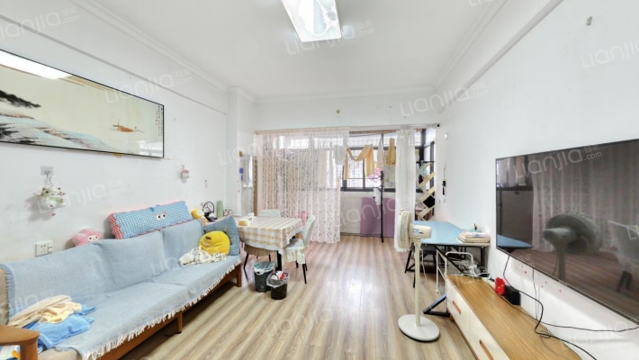 省幼师宿舍二手房实景图