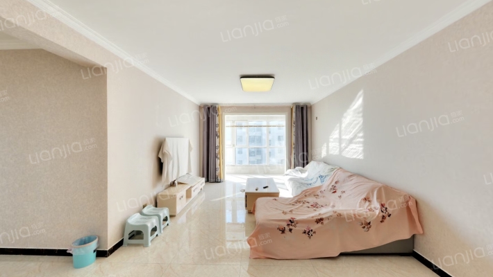 亚润花园二手房实景图