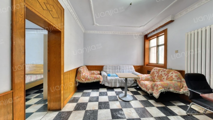 邮政家属院二手房实景图