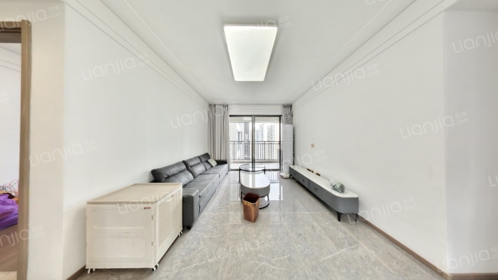 港龙滨江公园二手房实景图