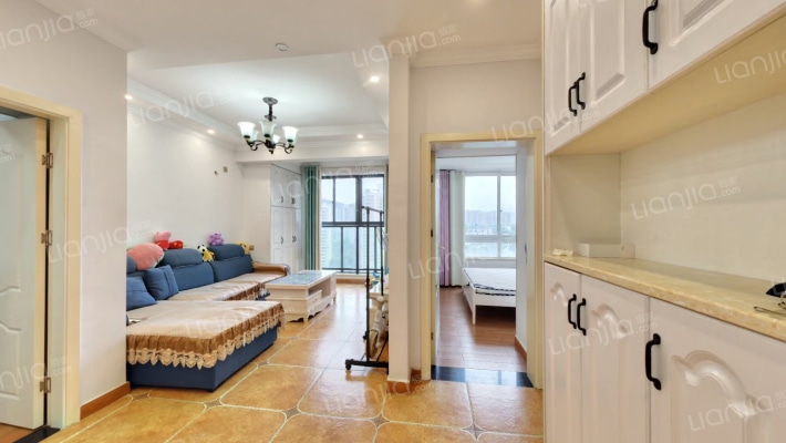 首创城二手房实景图