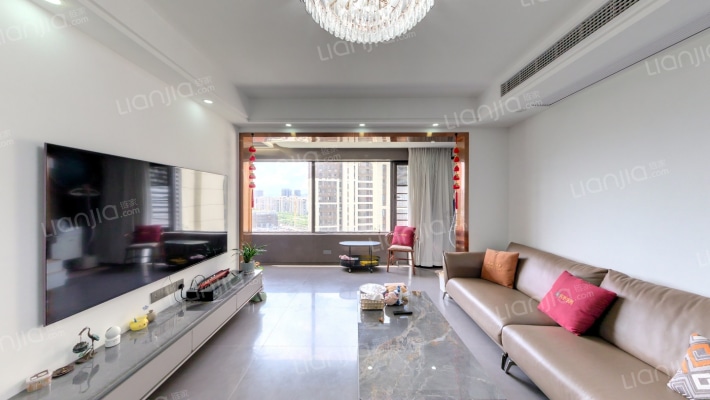 世茂远洋东江湾悦境二手房实景图