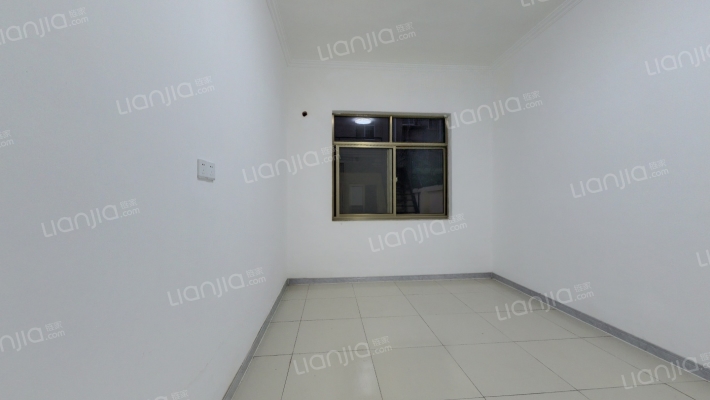 啤酒厂小区二手房实景图