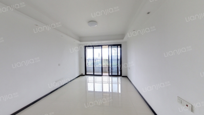 龙光玖龙府一期二手房实景图