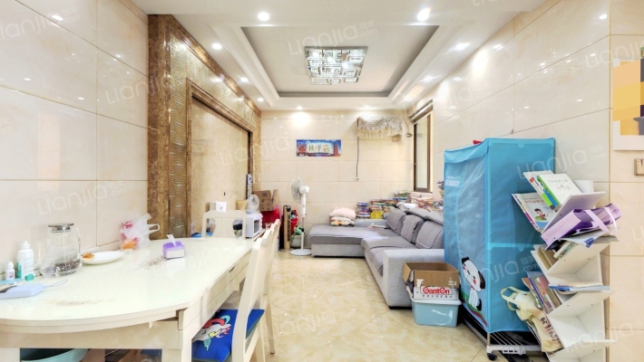 立新漾滨春天二手房实景图