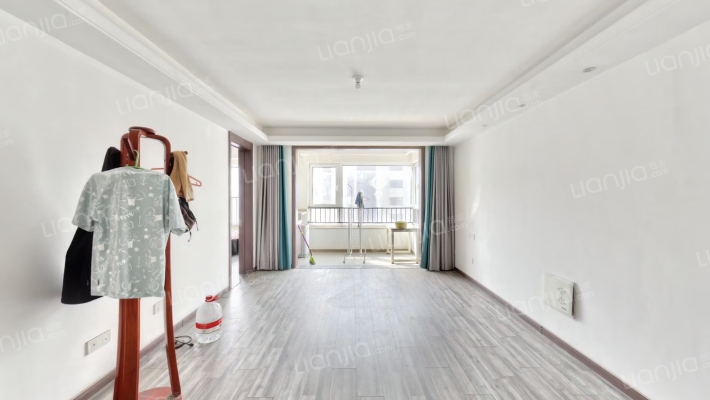 万科龙湖城市之光中区二手房实景图