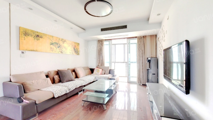 东城世纪广场二手房实景图