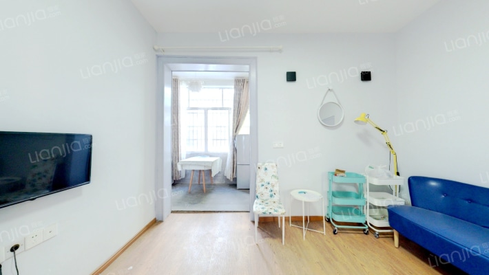 老卫校宿舍二手房实景图