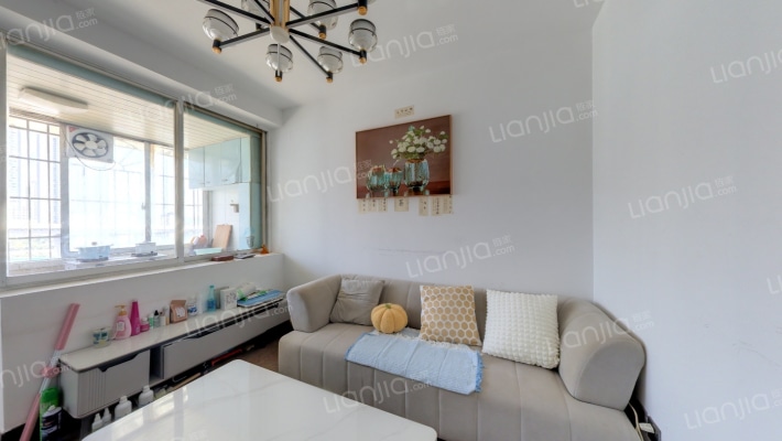 花溪大道北段667号二手房实景图