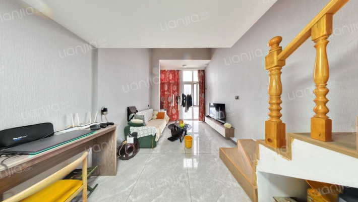 胶州碧桂园湖悦天境二手房实景图