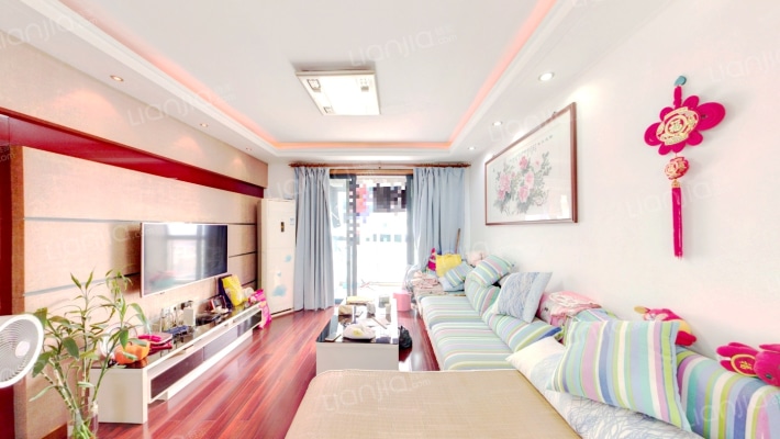 东城世纪广场二手房实景图