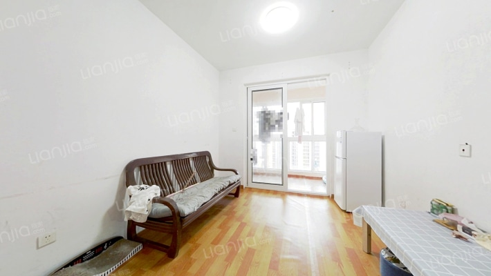 领秀金品花苑二手房实景图