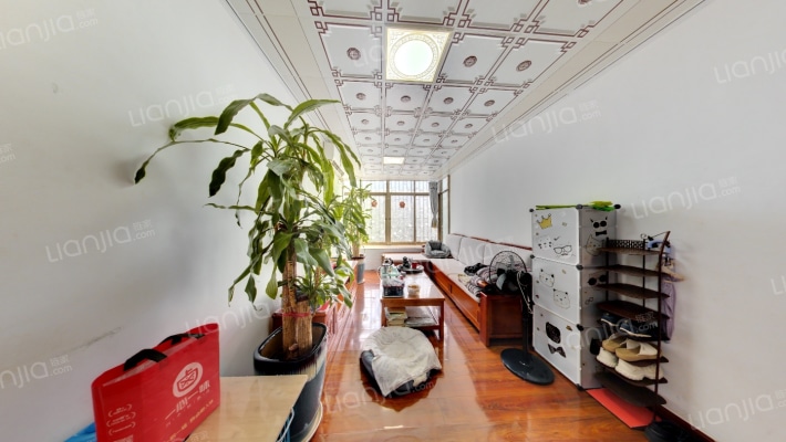 东湖丽苑二手房实景图