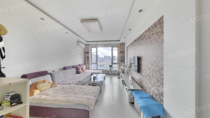 金质融城三期二手房实景图