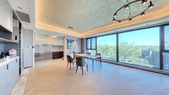 四季悦湖花园二手房实景图