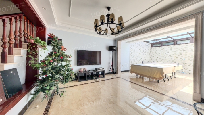 保利十二橡树庄园二手房实景图