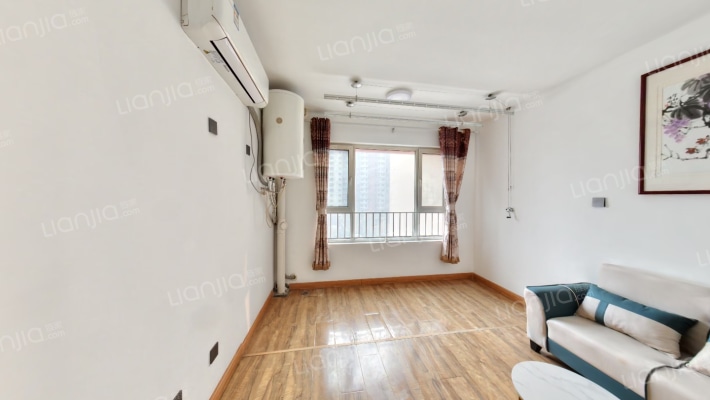 天鸿云公馆B5二手房实景图