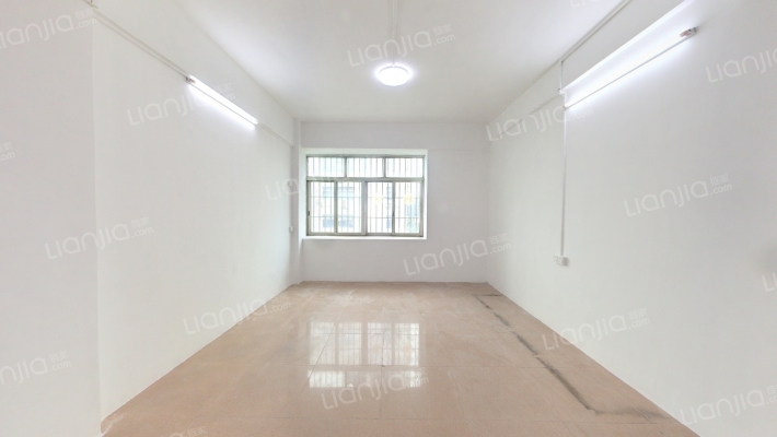 聚怡楼二手房实景图