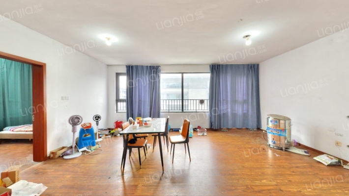 元垄中南华著二手房实景图