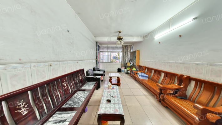 老市场二手房实景图