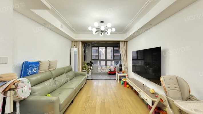 时代领峯峯郡二手房实景图