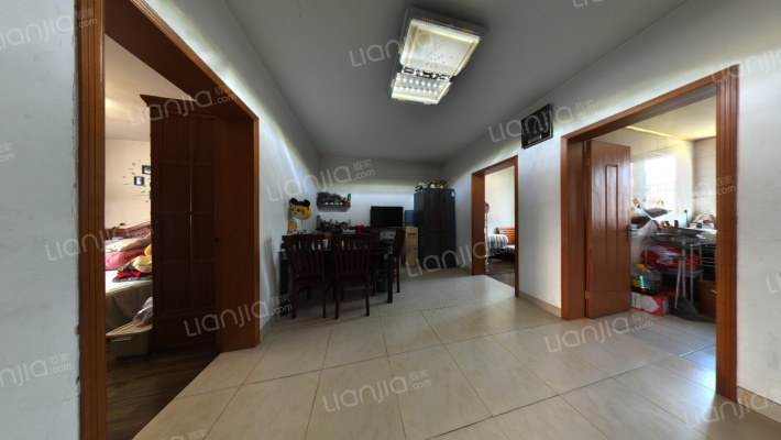 春馨园A区二手房实景图