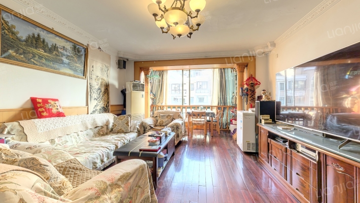 久久公寓二手房实景图