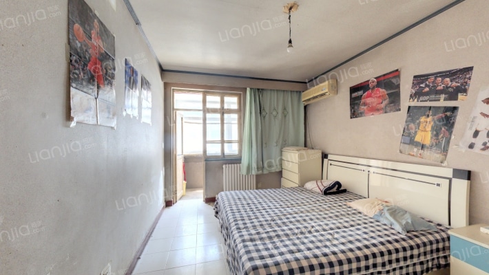 人防宿舍二手房实景图