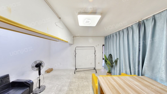 汇富花苑二手房实景图