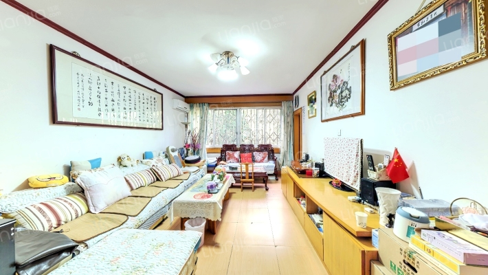 莲华苑小区二手房实景图