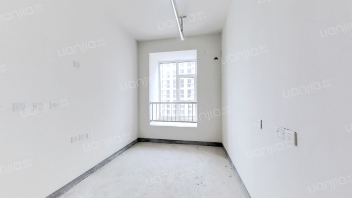 加州·荔枝公寓二手房实景图