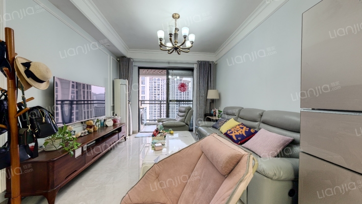 宇信·西岸公馆二手房实景图