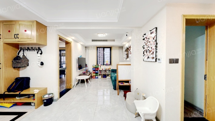 澄波华庭二手房实景图