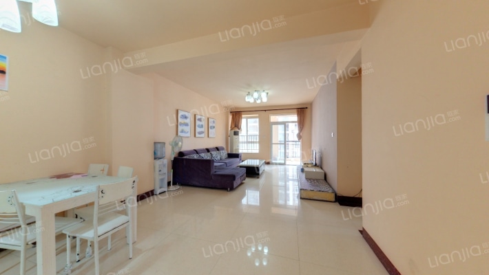 英伦十八二手房实景图