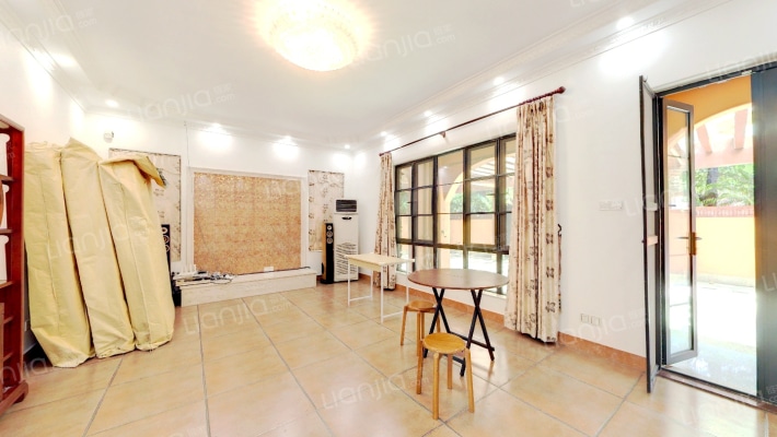 棕榈湾二手房实景图