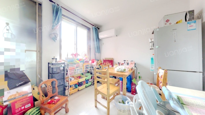 现代花园二手房实景图