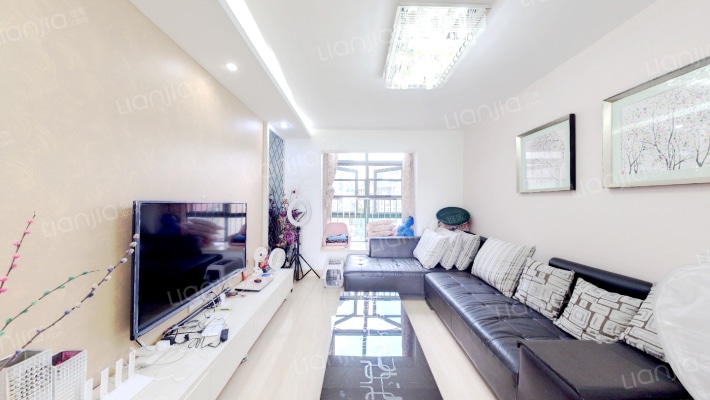 凤冠华庭二手房实景图