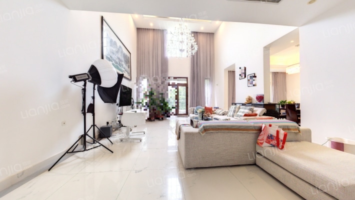 圣安德鲁斯庄园二手房实景图