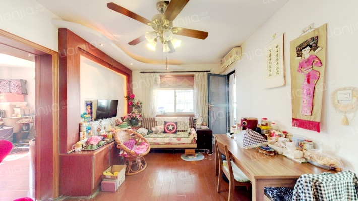 美邻馨园二手房实景图