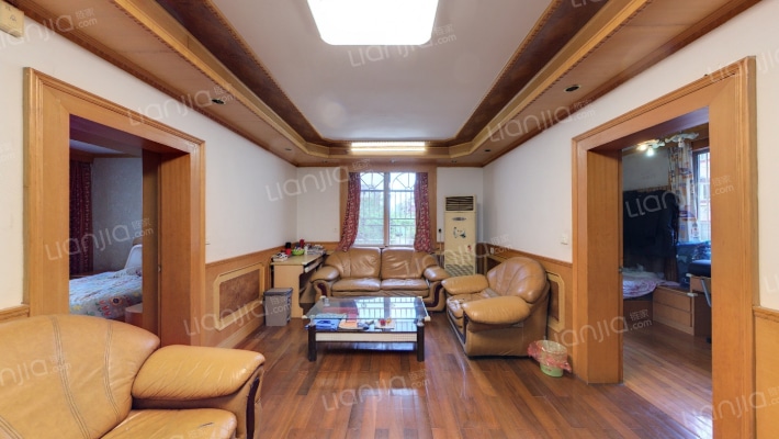 昌兴街11弄小区二手房实景图