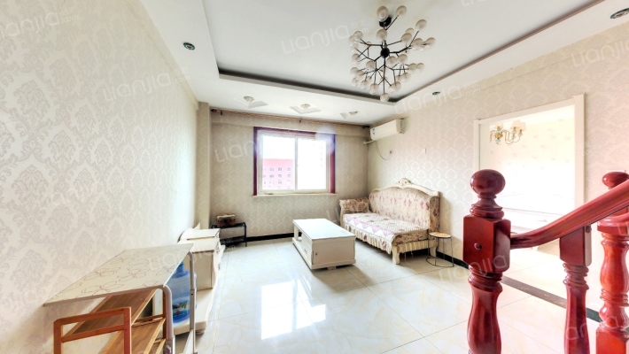 卡萨国际二手房实景图