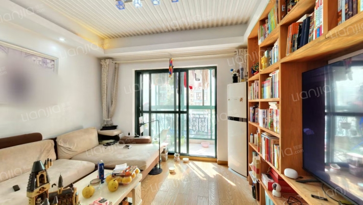 新澳蓝草坪二手房实景图