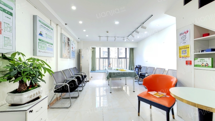 保利时代二手房实景图